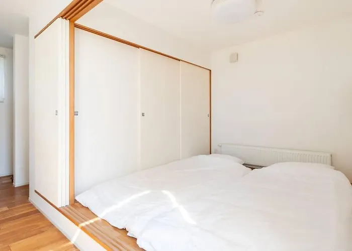 One House Naganuma Maoi