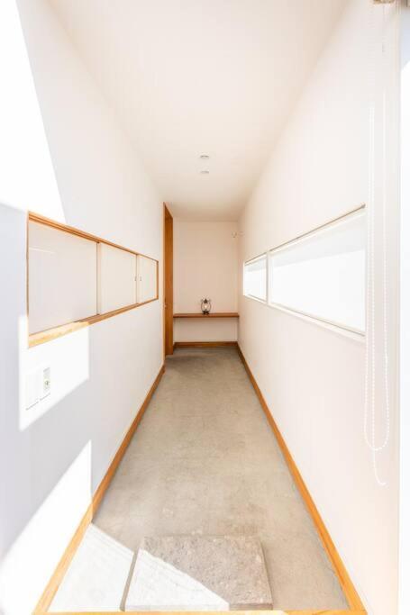 One House Maoi
